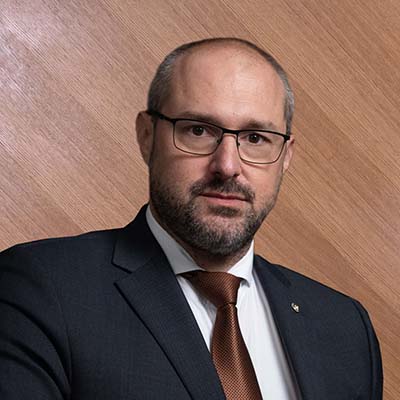 Davor Maksimović